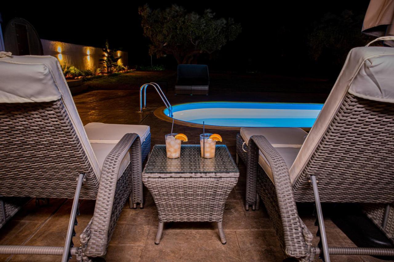 Old Olive Tree Cottage Agii Apostoli  Екстериор снимка