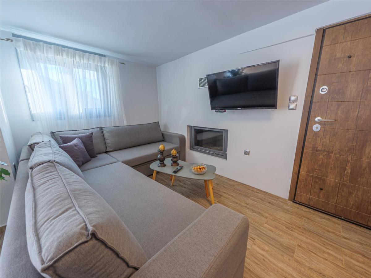 Old Olive Tree Cottage Agii Apostoli  Екстериор снимка