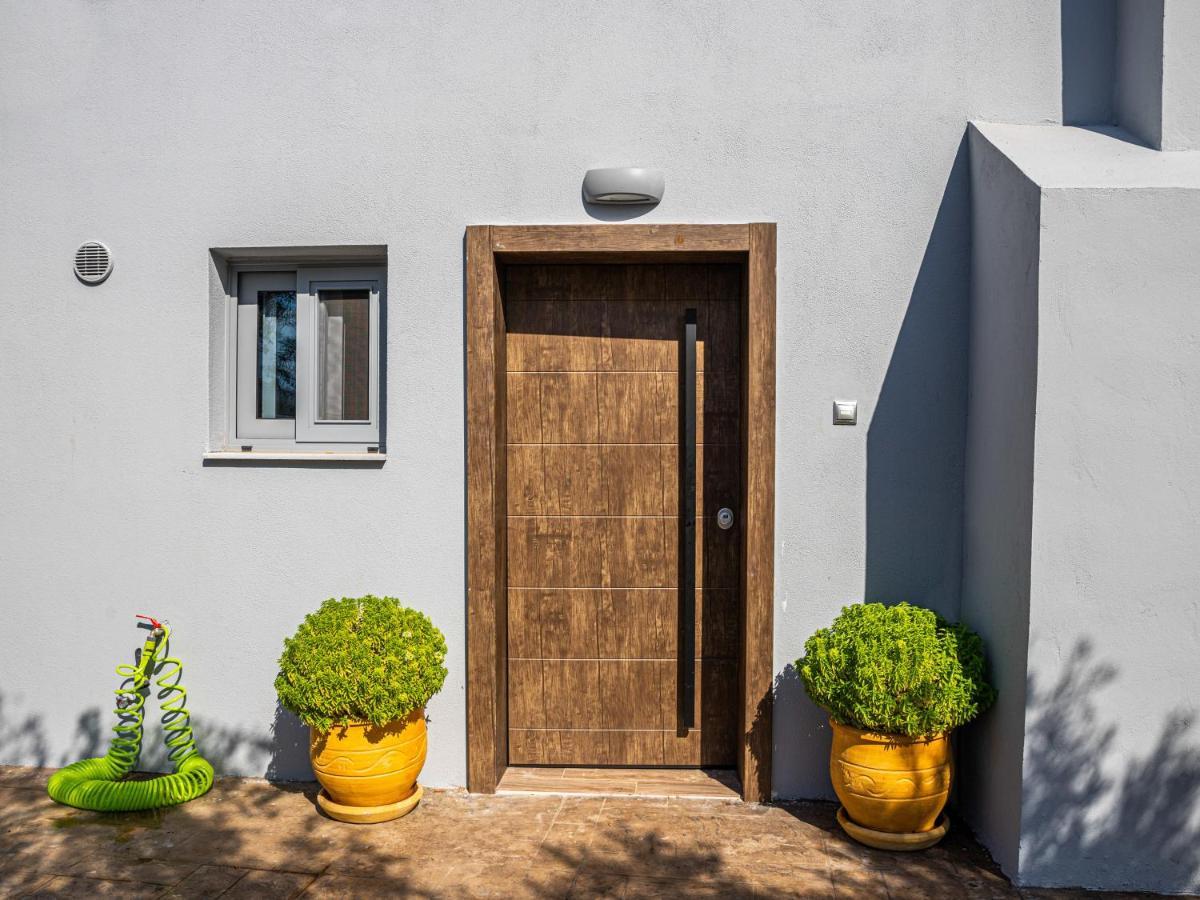 Old Olive Tree Cottage Agii Apostoli  Екстериор снимка